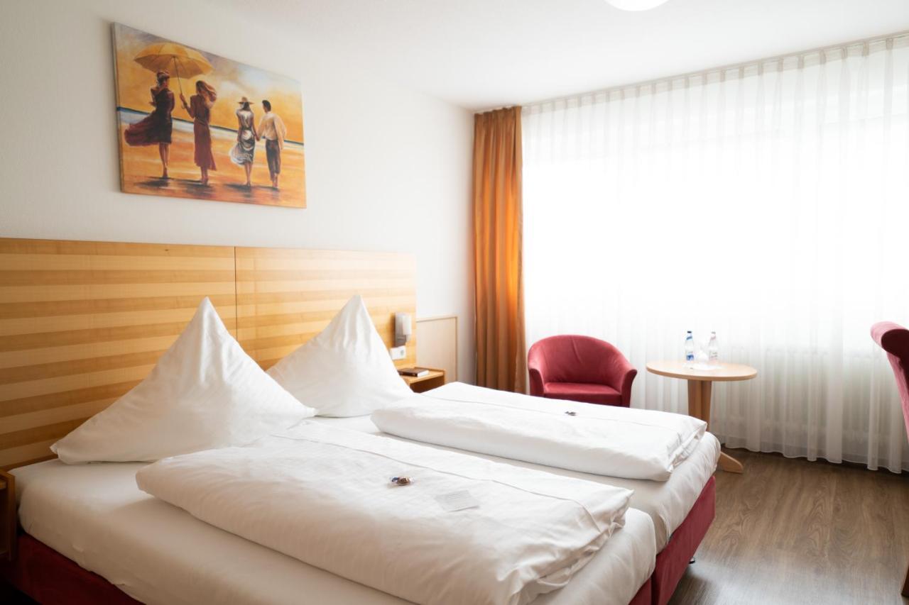 Ates Hotel Kehl Ngoại thất bức ảnh