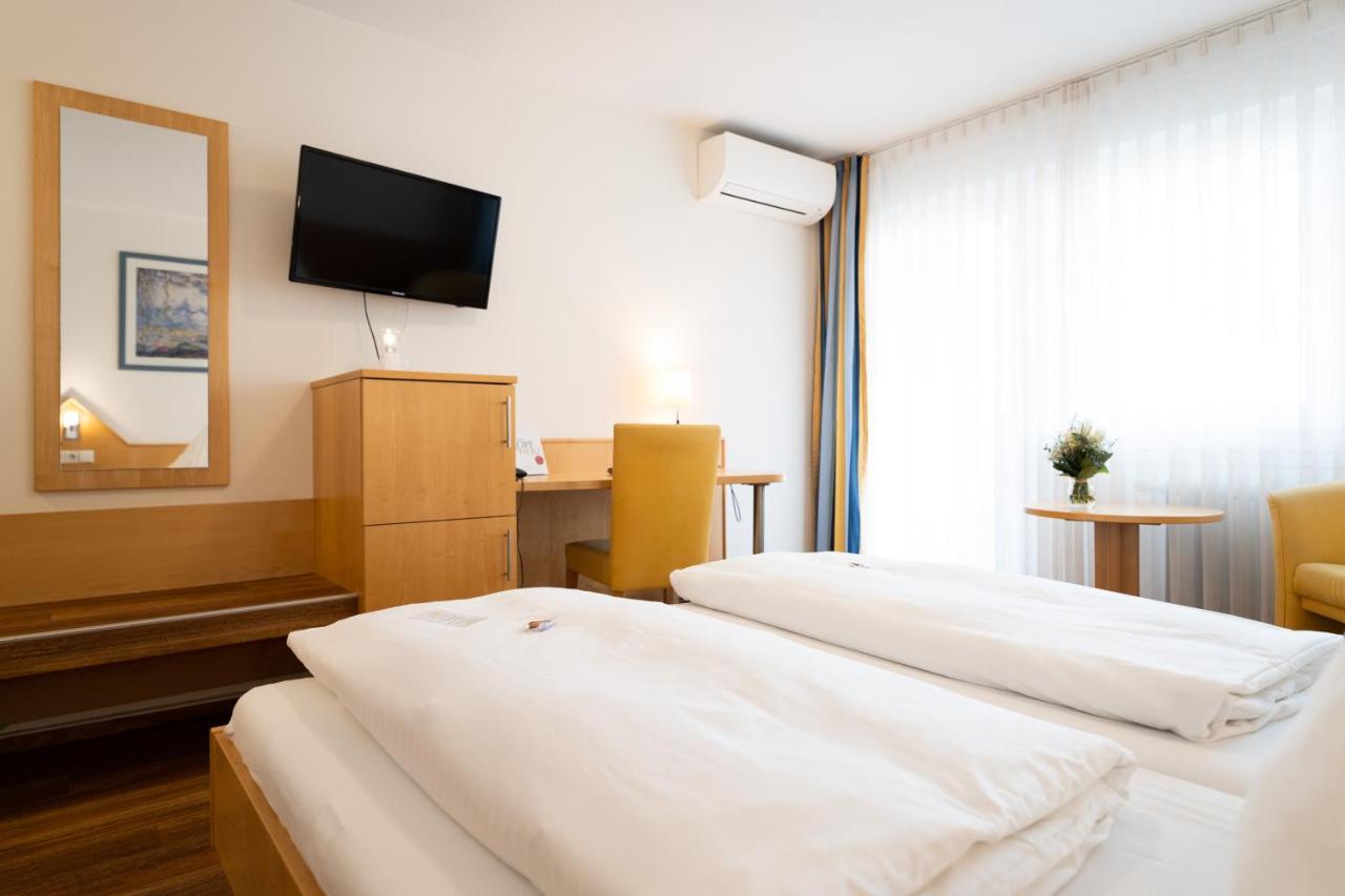 Ates Hotel Kehl Ngoại thất bức ảnh