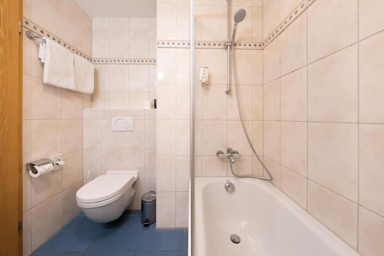 Ates Hotel Kehl Ngoại thất bức ảnh